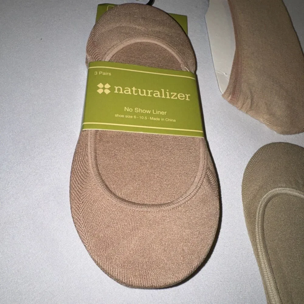 3 Pairs Of Naturalizer’s Women's No-Show Liner Socks Nude Show Size OS + Extras